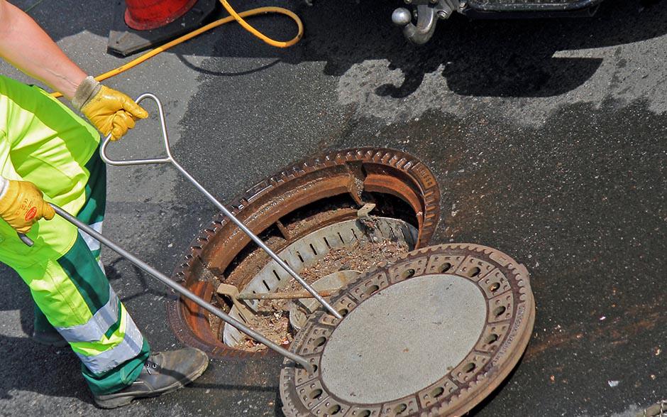 comment déboucher une canalisation Paris